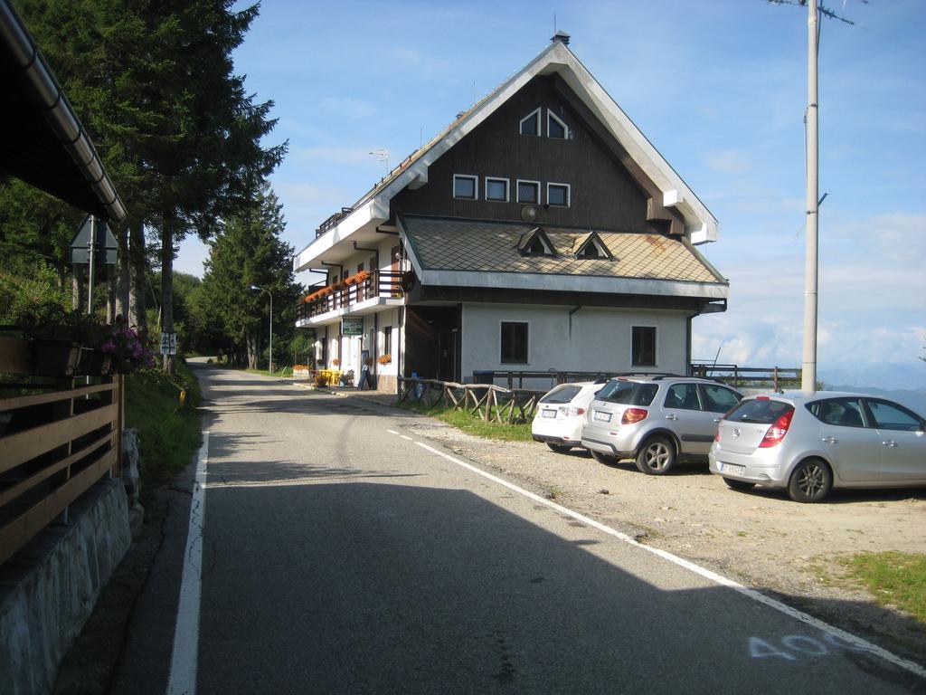 Albergo Casa Della Neve Stresa Kültér fotó